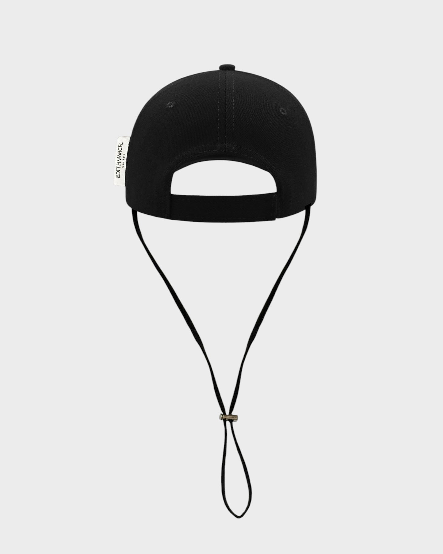CAP WITH DRAWSTRING
