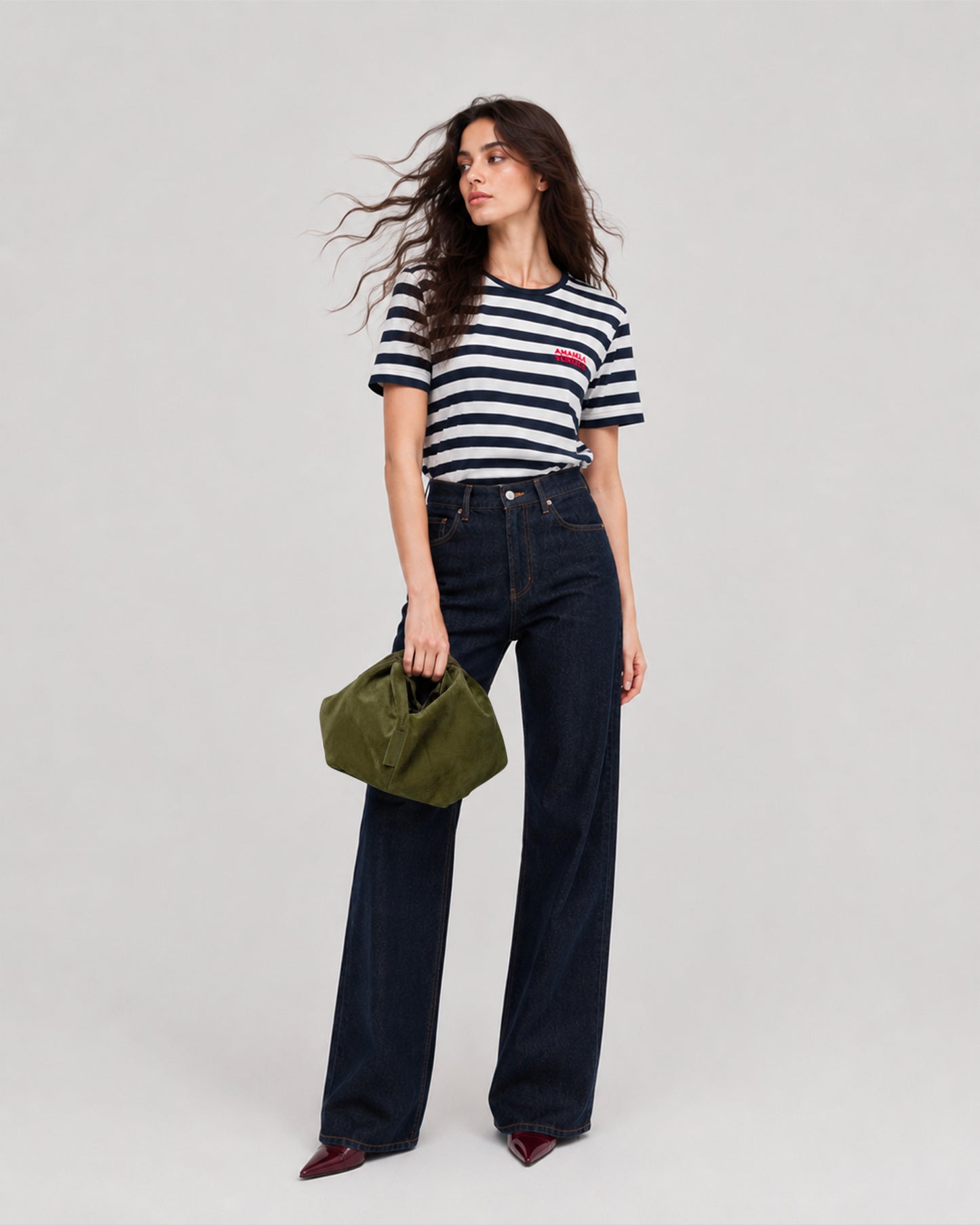 GREEN ALCANTARA KNOT BAG