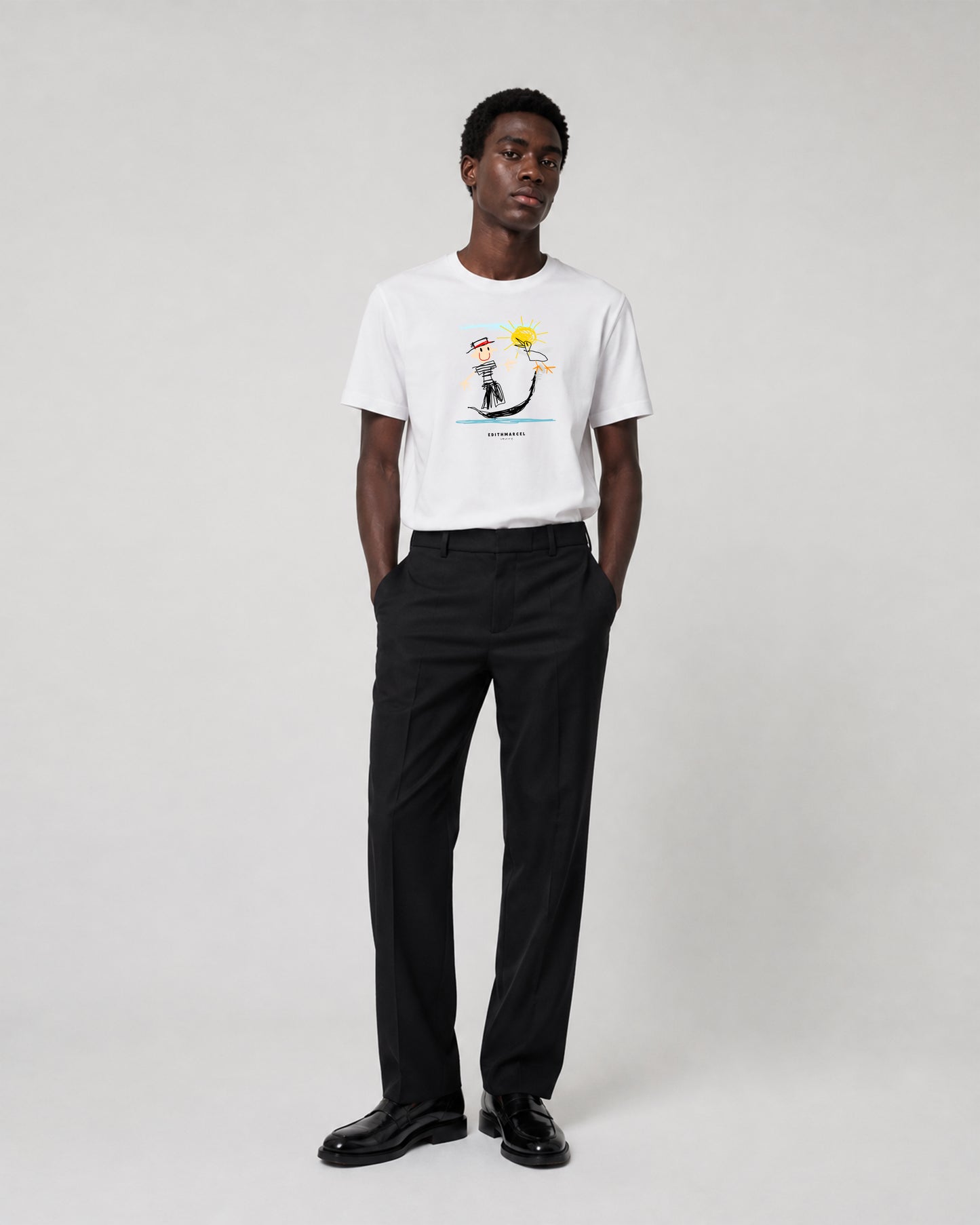 T-SHIRT GONDOLA