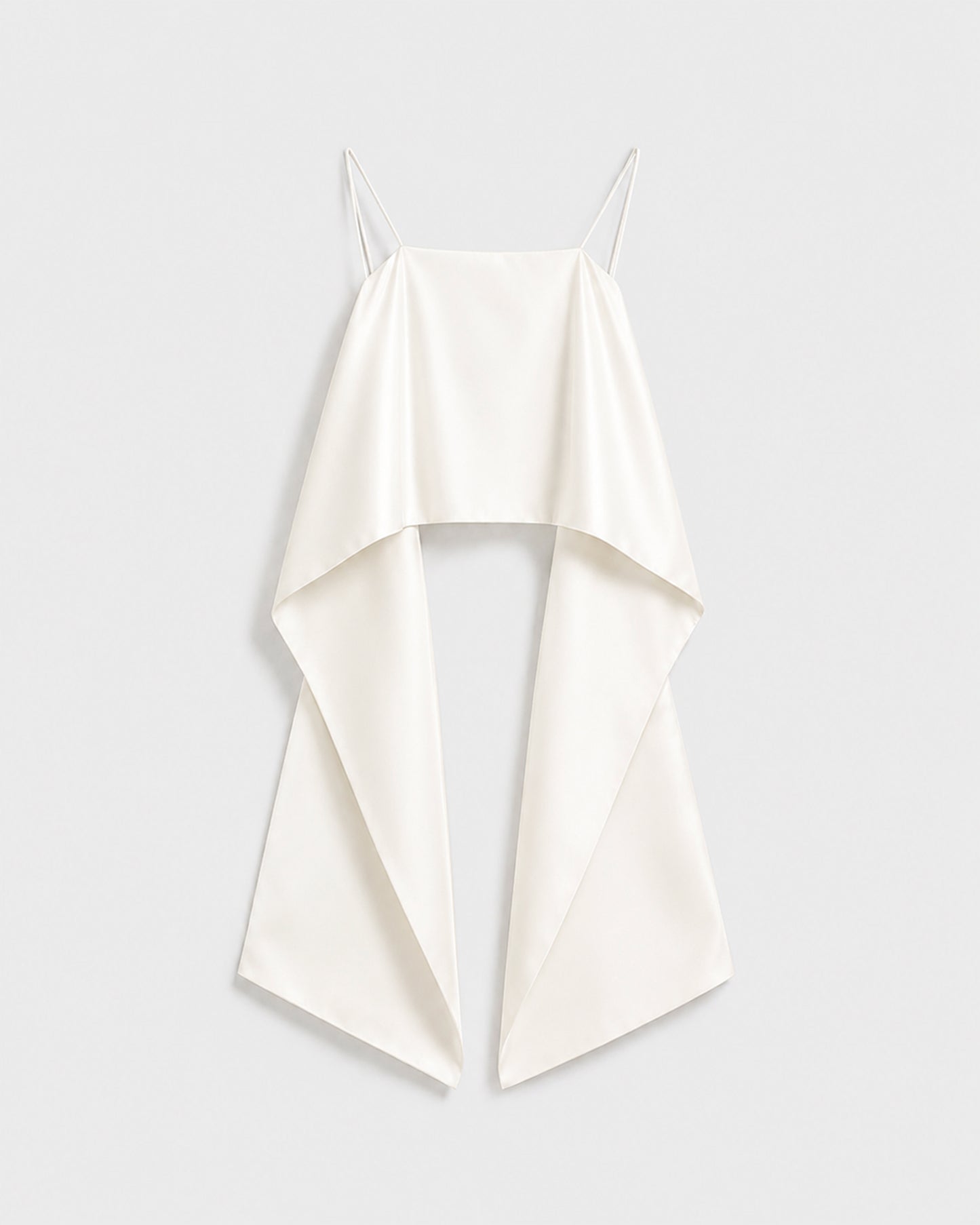 WHITE PANELS TOP